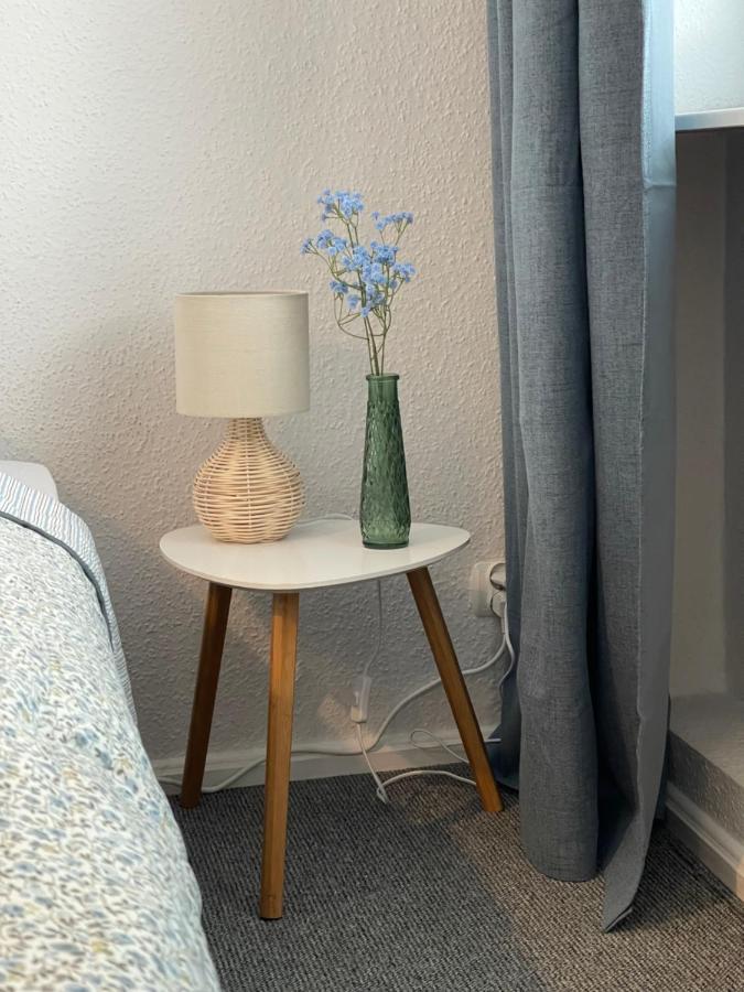 Apartamenty Cud Miod Кросно Екстериор снимка
