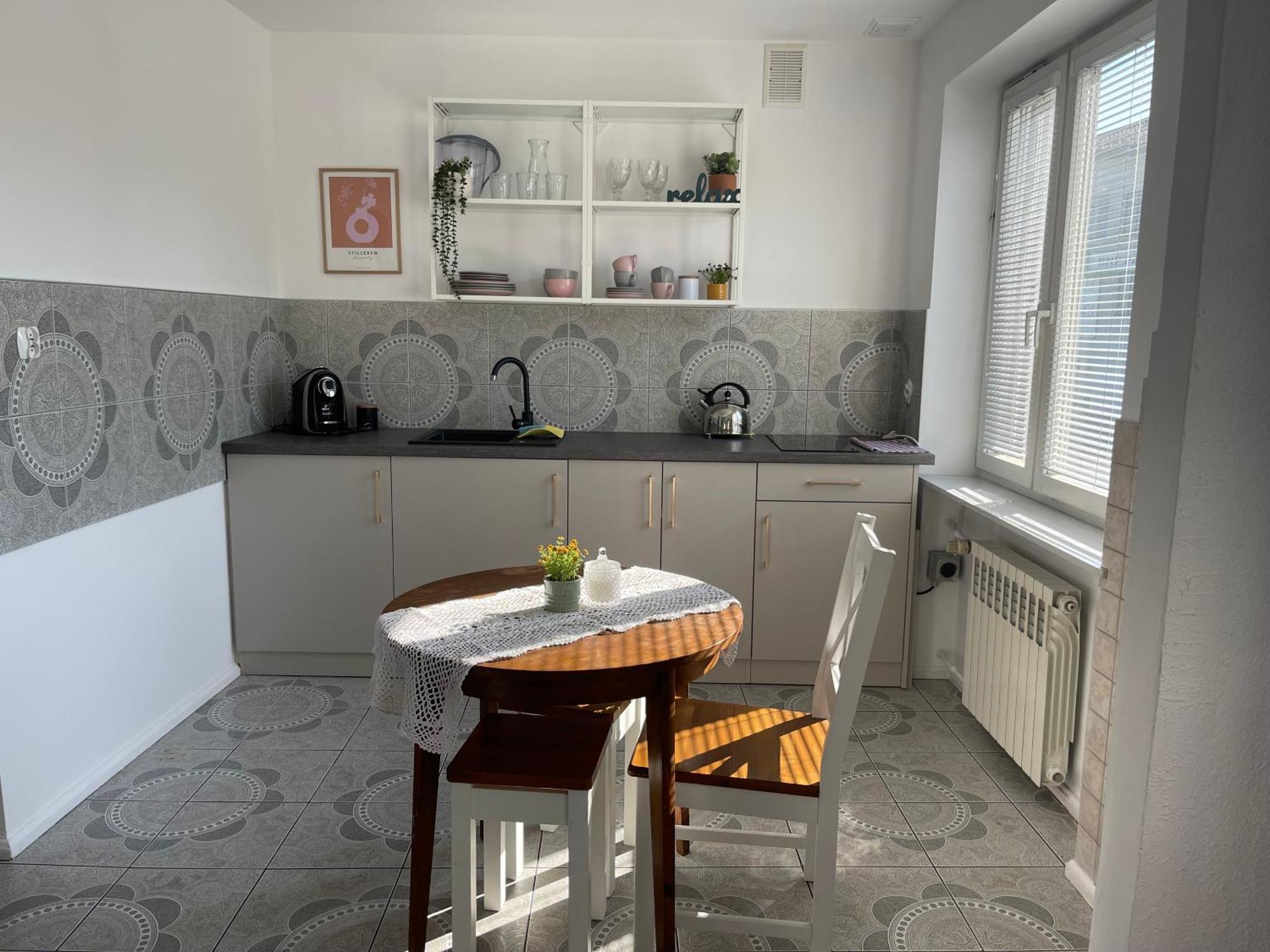 Apartamenty Cud Miod Кросно Екстериор снимка